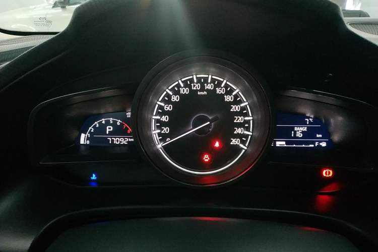 Used Mazda Mazda 3 Axela 2019 Cloud-Controlled Version Sedan 1.5L Automatic Comfort Trim China VI Standard
