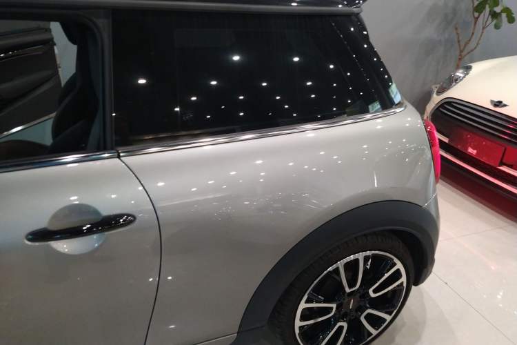 Used  MINI 2023 Updated 2.0T COOPER S Racing Driver
