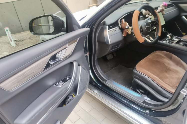 Used Jaguar XFL 2023 XFL 2.0T P200 Two-Wheel-Drive Elite Luxury Edition