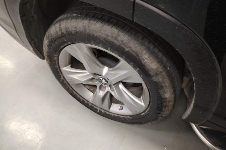 Used Toyota Highlander 2018 2.0T Two-Wheel Drive Luxury Edition 7 Seats China VI Standard
