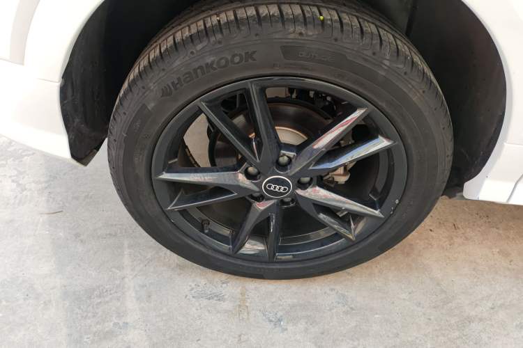 Used Audi Q2L 2022 35 TFSI Progressive Dynamic Edition
