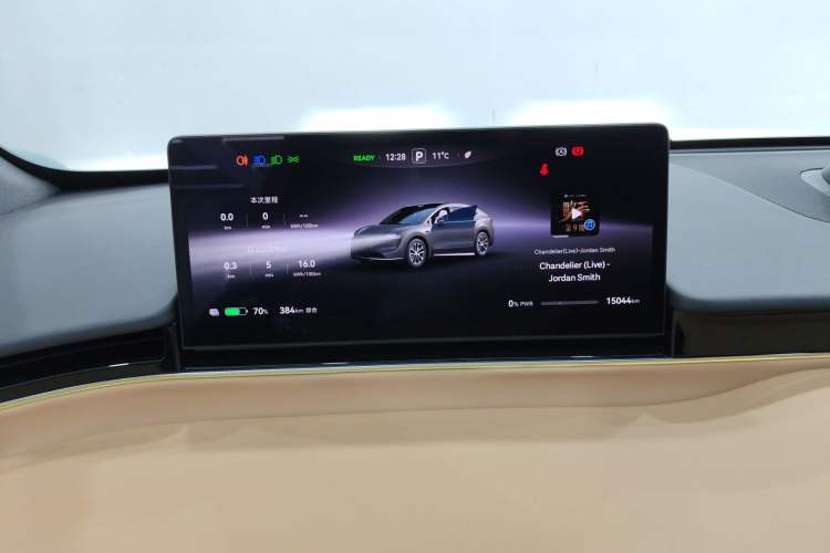 Used Hima Luxeed R7 2024 All-Electric 667 km Max
