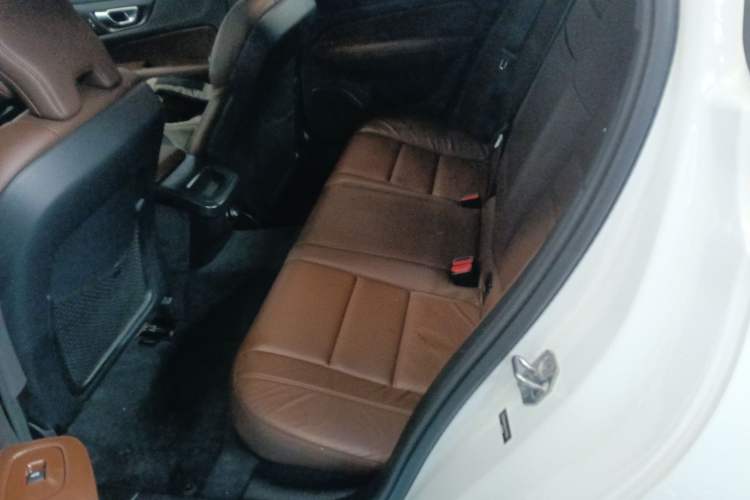 Used Volvo S60 2020 T4 Zhiyi Luxury Edition