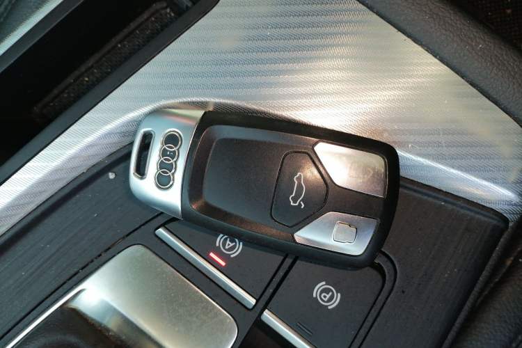 Used Audi A4L 2017 40 TFSI Fashion Model
