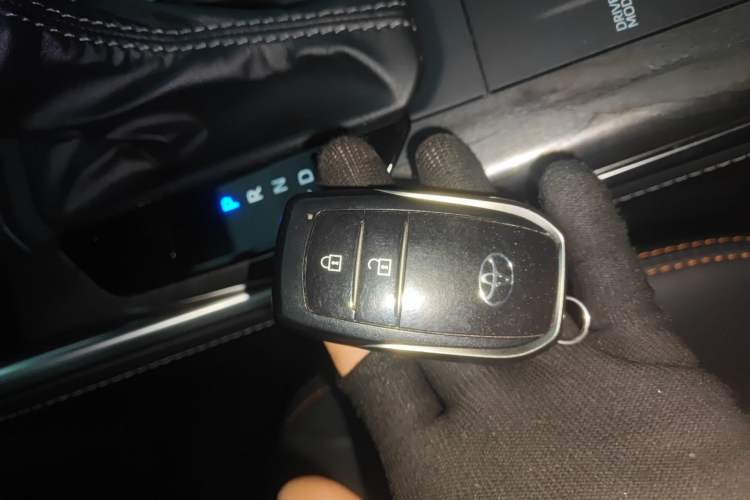 Used Toyota Crown Kluger 2024 2.5L HEV Four-Wheel Drive Luxury Edition
