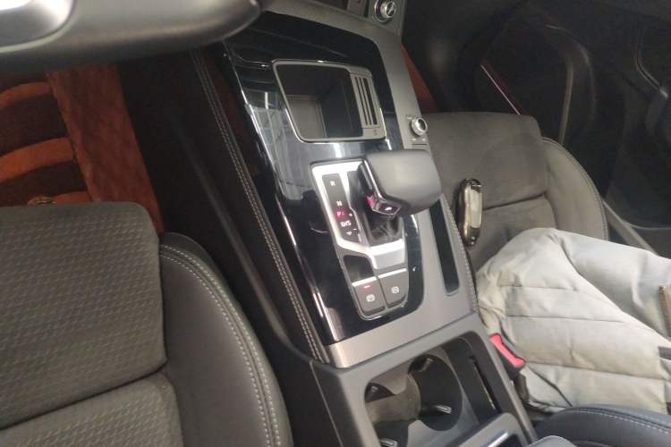 Used Audi Q5L Sportback 2022 Updated 45 TFSI Luxury Edition
