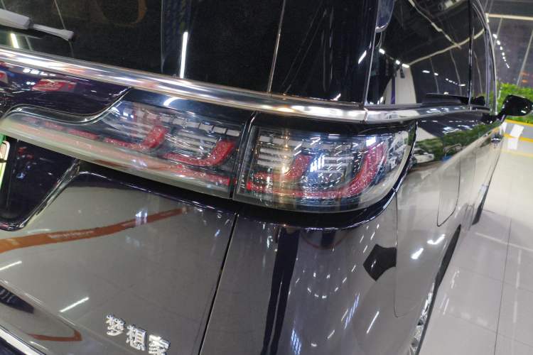 Used VOYAH Dream 2022 Low-Carbon Edition Dream+ Smart Enjoyment Package