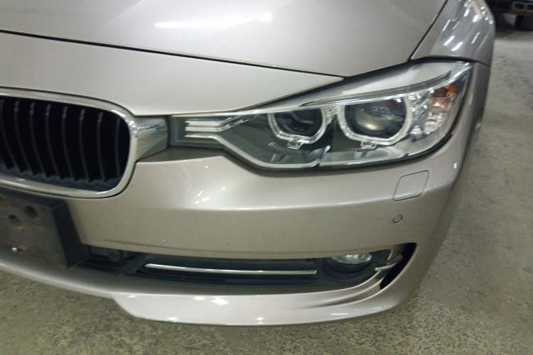 Used BMW 3 Series 2013 320Li Fashion Model
