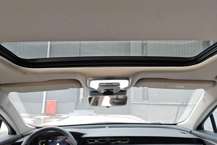 Used Hongqi H5 2023 1.5T DCT Smart Connect Flagship Edition
