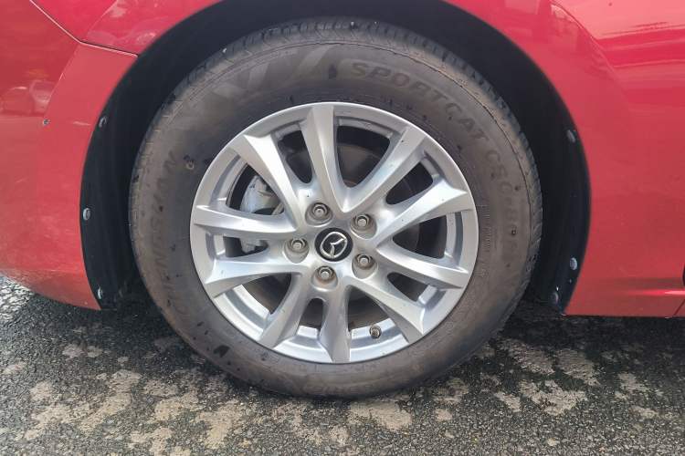 Used Mazda Mazda 3 Axela 2017 Sedan 1.5L Automatic Luxury Model China VI Standard
