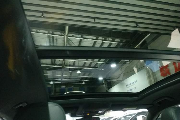 Used Volkswagen Tiguan L 2024 PRO 380TSI Four-Wheel Drive R-Line Prestige Edition
