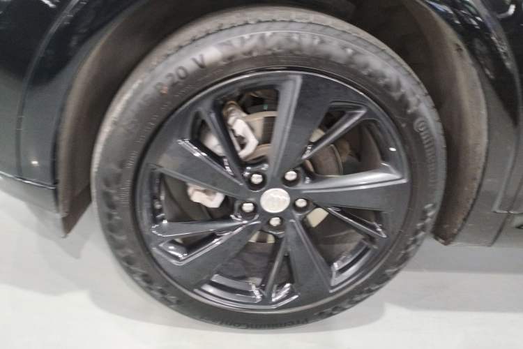 Used Buick Envision 2020 Encore GX S 652T Two-Wheel-Drive Limited-Edition S Sport Version
