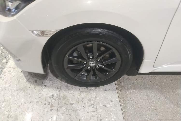 Used Honda Civic 2019 220TURBO CVT Dynamic Edition China VI