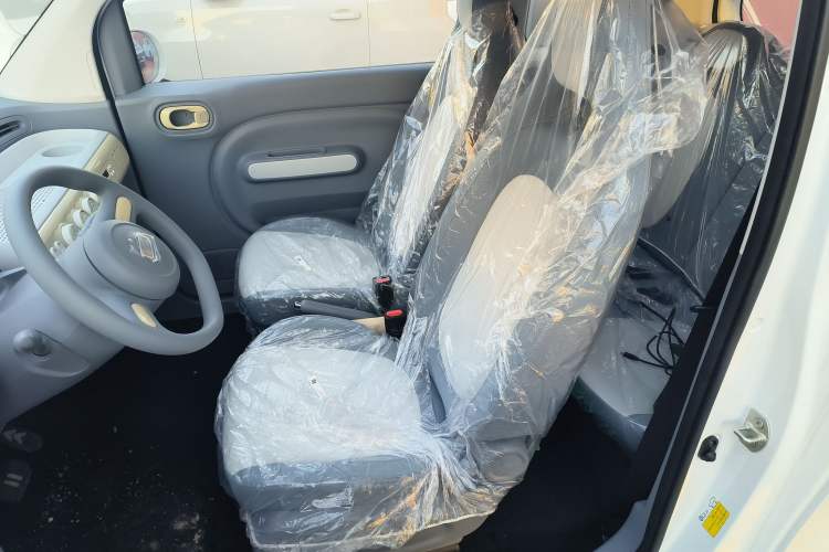 Used Bestune Pony 2025 222km Lightning Horse
