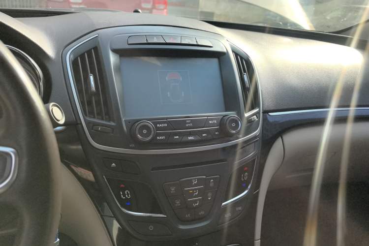 Used Buick Regal 2014 2.0L Leading Fashion Edition
