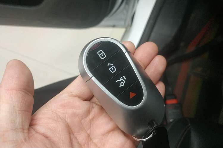 Used Dongfeng Aeolus Yixuan 2023 Mach Edition 1.5L Automatic Chasing Wind Version
