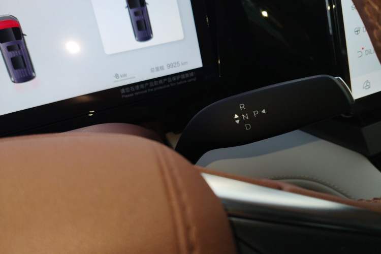 Used BYD Xia 2025 DM-i 1.5T 180km Excellence Model
