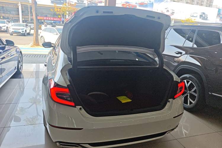 Used Honda Accord 2022 260TURBO Luxury Edition
