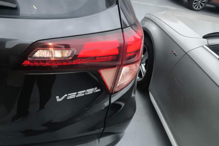 Used Honda Vezel 2017 1.8L CVT Two-Wheel Drive Luxury Model