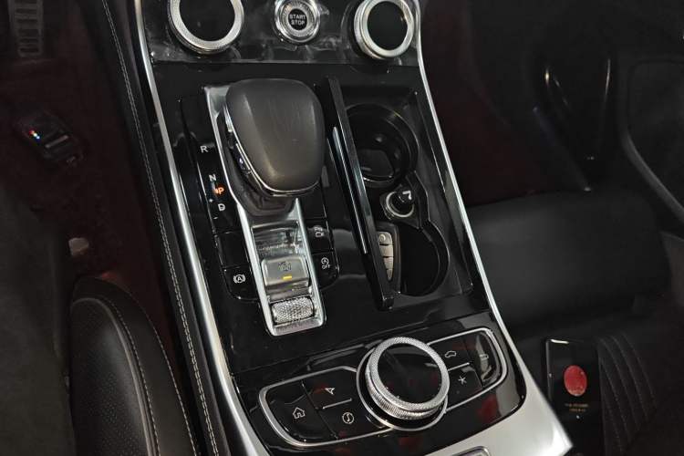 Used Hongqi H9 2022 2.0T Smart Connect Flagship Edition