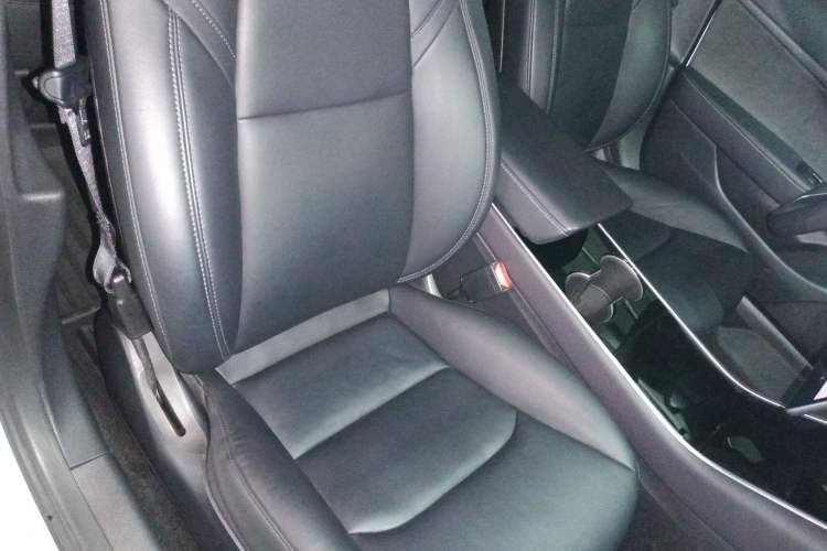 Used Tesla Model 3 (Import) 2019 Standard Range Rear-Wheel Drive Upgraded Version (60 kWh)