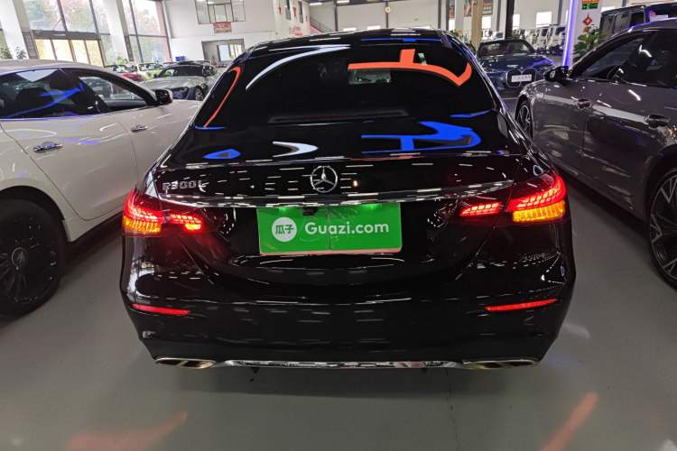 Used Mercedes-Benz E-Class 2021 Facelift E 260 L Sport Edition
