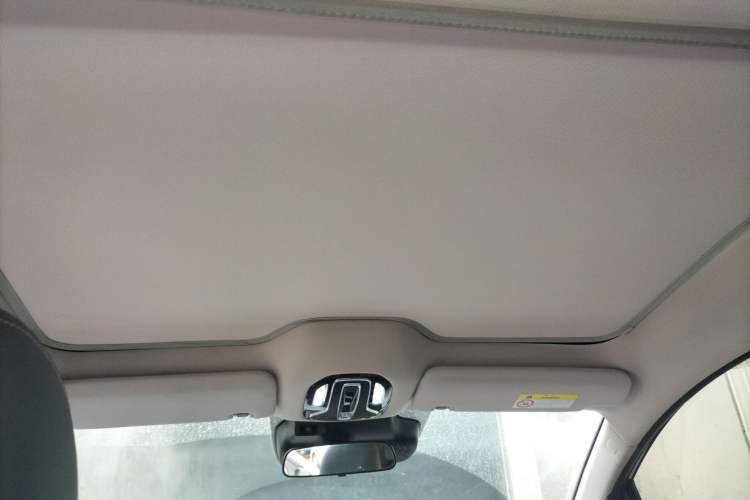 Used AION V 2022 Plus 70 Executive Edition Ternary Lithium