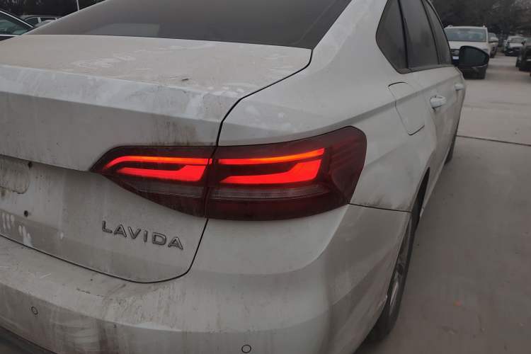 Used Volkswagen Lavida 2023 Revised 1.5L Automatic DeYi Edition