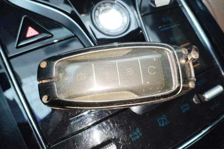 Used BYD Tang New Energy 2021 DM 2.0T Four-Wheel Drive High-Performance Luxury Model