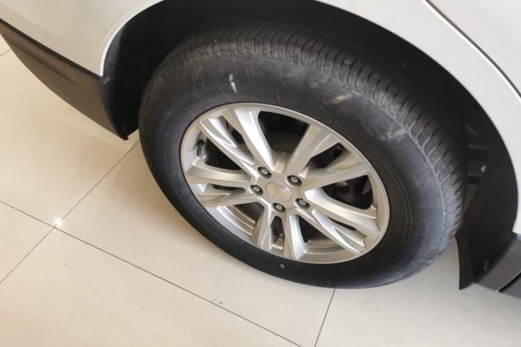 Used Chevrolet Equinox 2019 535T Automatic YuJie Edition China VI