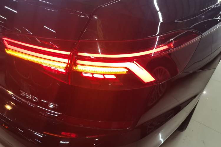 Used Volkswagen Passat 2019 380TSI Luxury Edition China VI Standard
