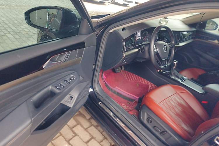 Used Volkswagen Passat 2019 330TSI Elite Edition China VI