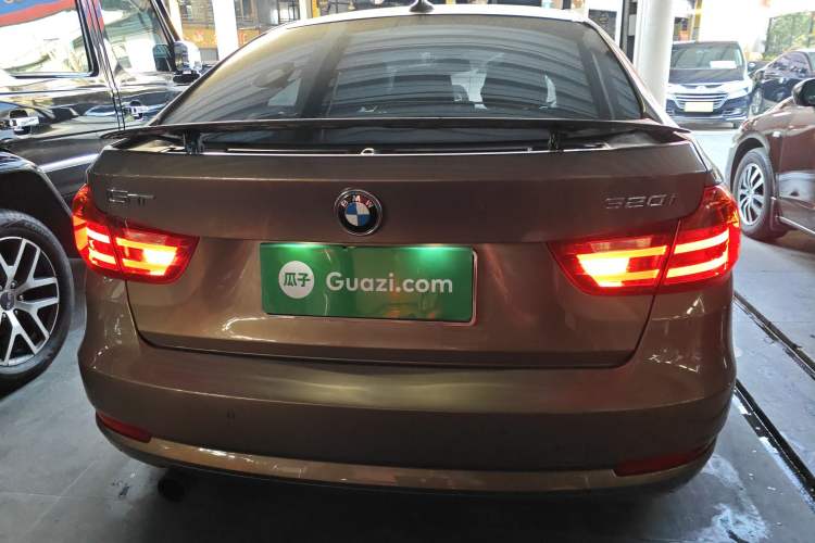 Used BMW 3 Series GT 2016 320i Fashion Model
