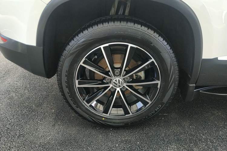 Used Volkswagen Tiguan 2016 280TSI Automatic Two-Wheel-Drive Silk Road Style Edition
