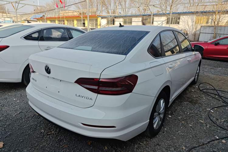 Used Volkswagen Lavida 2022 1.5L Automatic Fashion Edition