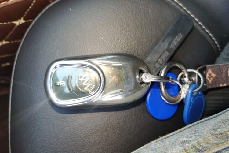 Used Buick Envision 2017 20T Two-Wheel Drive Leading Version