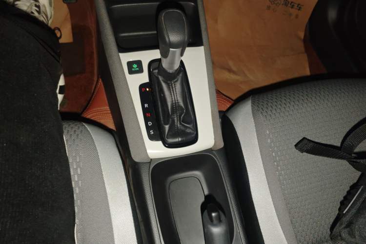 Used Honda LIFE 2021 1.5L CVT CRO-S Fun Edition
