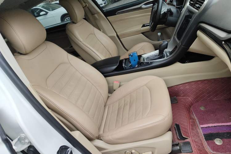 Used Ford Mondeo 2013 2.0L GTDi240 Flagship Edition