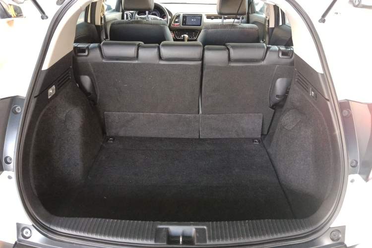 Used Honda Vezel 2015 1.8L CVT 2WD Luxury Model