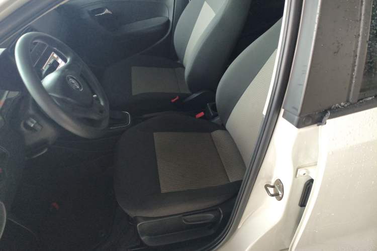 Used Volkswagen Polo 2016 1.4L Automatic Trendy Model