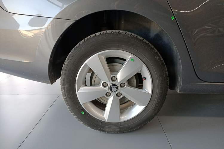 Used Skoda Rapid 2016 1.6L Automatic Chuanxing Edition
