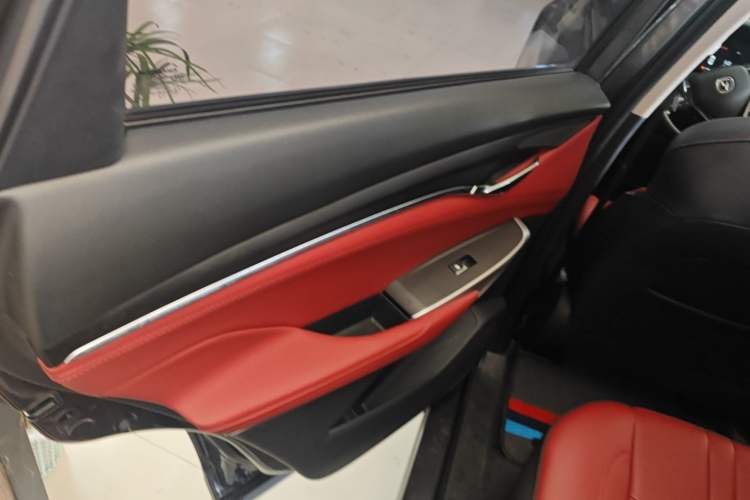 Used Changan CS75 PLUS 2021 1.5T Automatic Prestige Model
