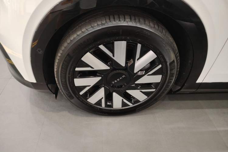 Used Zeekr MIX 2025 Long-Range Intelligent Driving Edition
