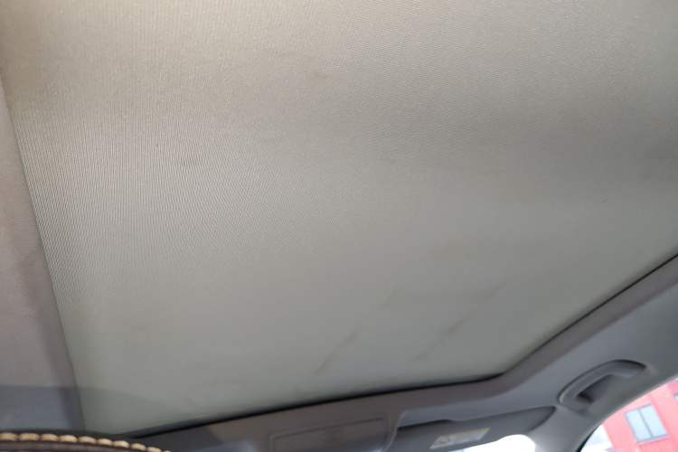 Used Volkswagen Tiguan L 2021 330TSI Automatic Two-Wheel Drive Smart Edition
