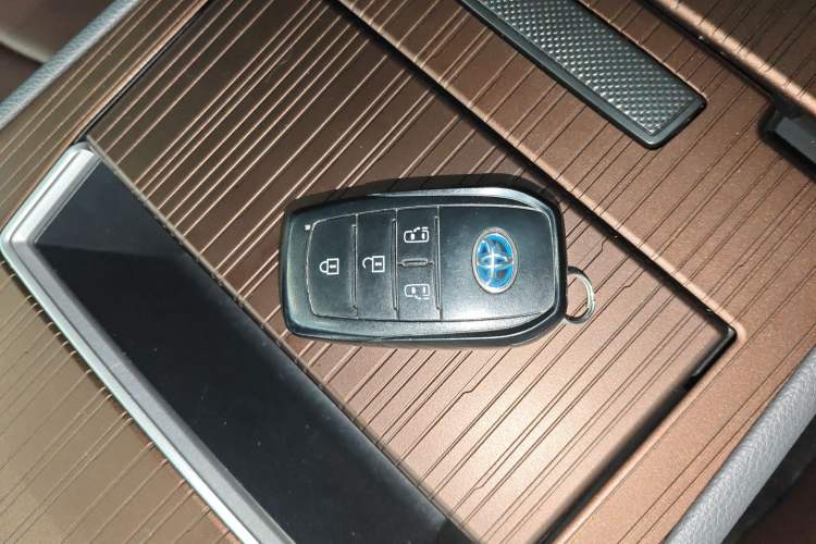 Used Toyota Sienna 2021 2.5L Hybrid Comfort Edition
