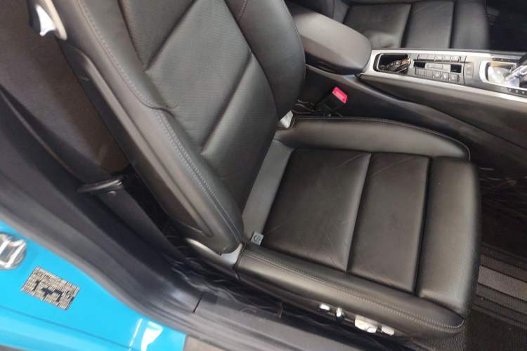 Used Porsche 718 2018 Boxster 2.0T
