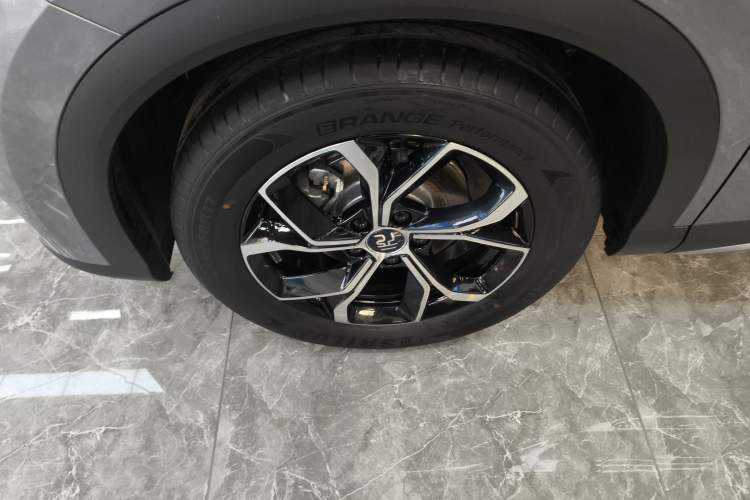 Used BYD Yuan PLUS 2024 Honor Edition 430KM Leading Model
