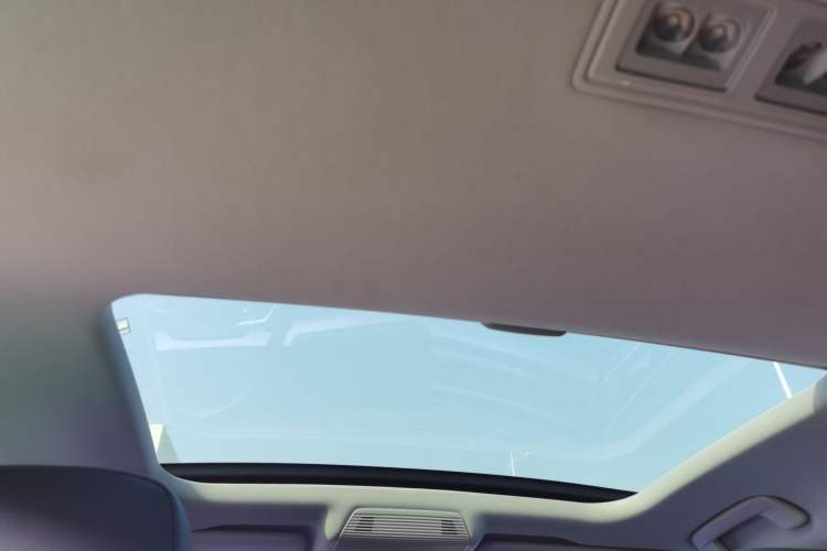 Used Volkswagen Lamando 2023 Lavida L 280TSI DSG Cool & Spicy Edition