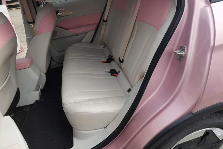 Used Geometry E Firefly 2024 301km Starlight
