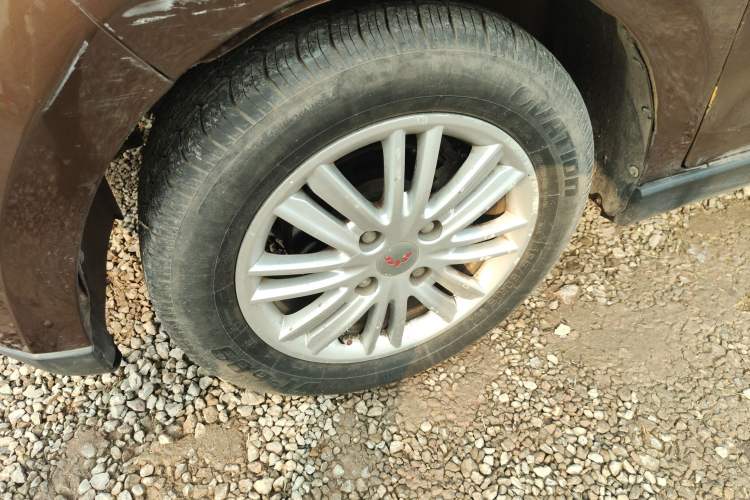 Used Wuling Hongguang 2015 1.5L S1 Comfort China V Standard
